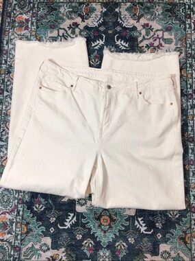 Old Navy Extra-High Rise Ecru Wide Leg Jeans with Frayed Hem Sz.20